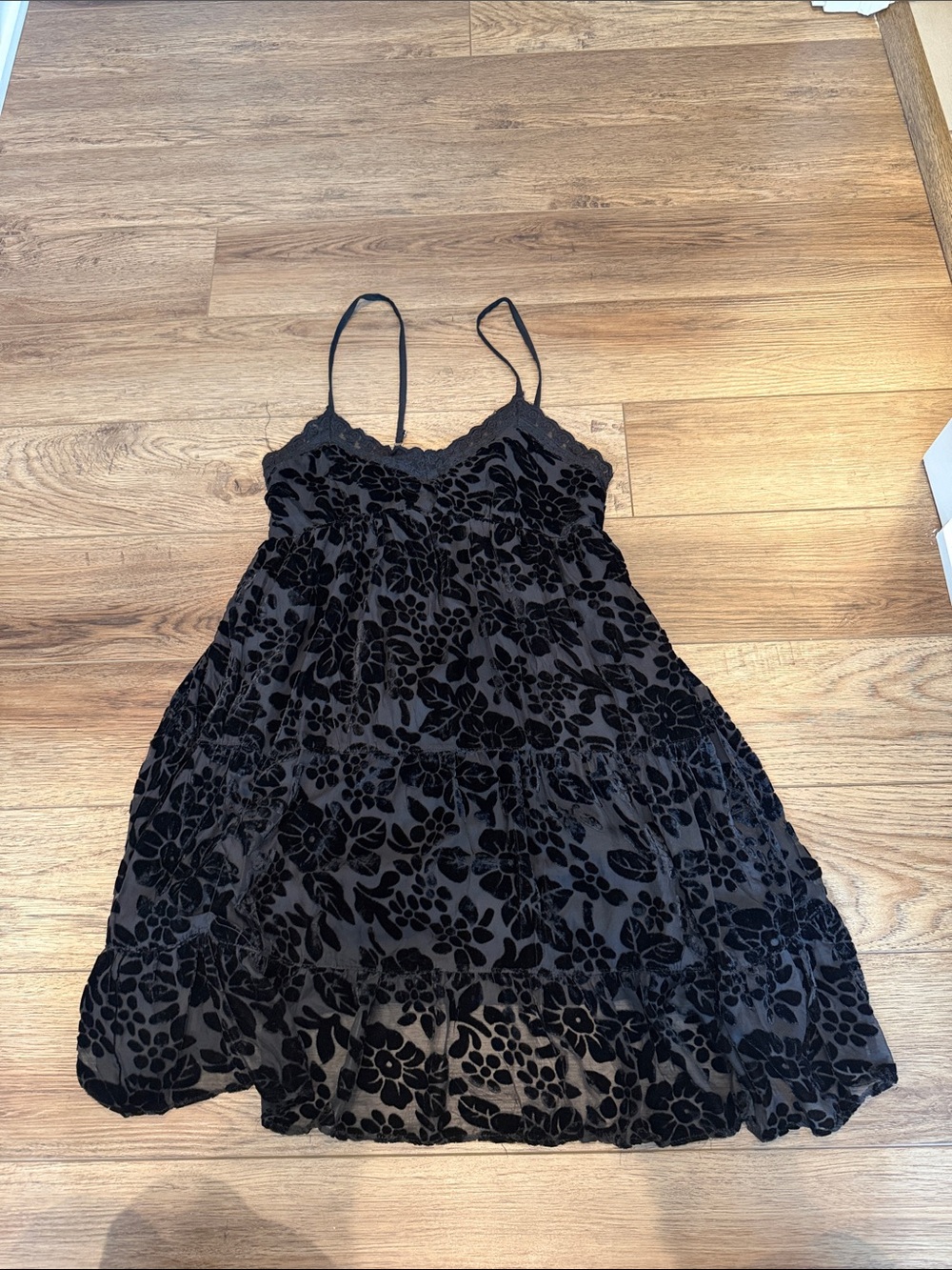 Dry Goods Black Floral Velvet-Print Spaghetti Strap Dress